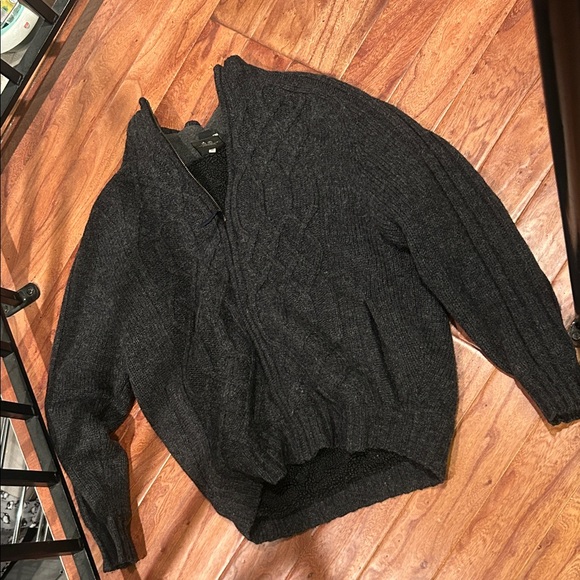 Carraig Donn Other - Carriag Donn Ireland 100% Pure New Wool Chunky Knit Zip Up Sweater